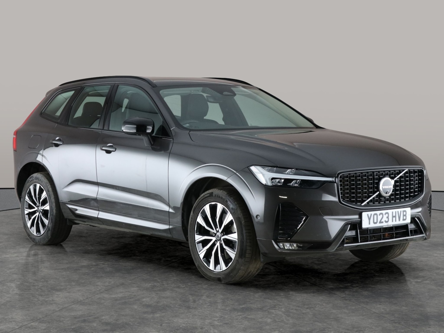 Used Volvo XC60 2023 for sale - 77012182: Photo 10