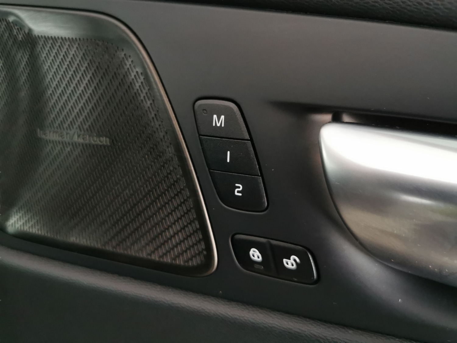 Used Volvo XC60 2023 for sale - 77012182: Photo 27