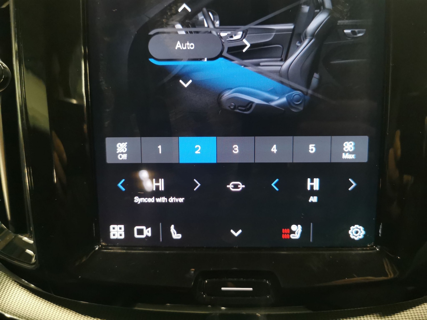 Used Volvo XC60 2023 for sale - 76821888: Photo 17