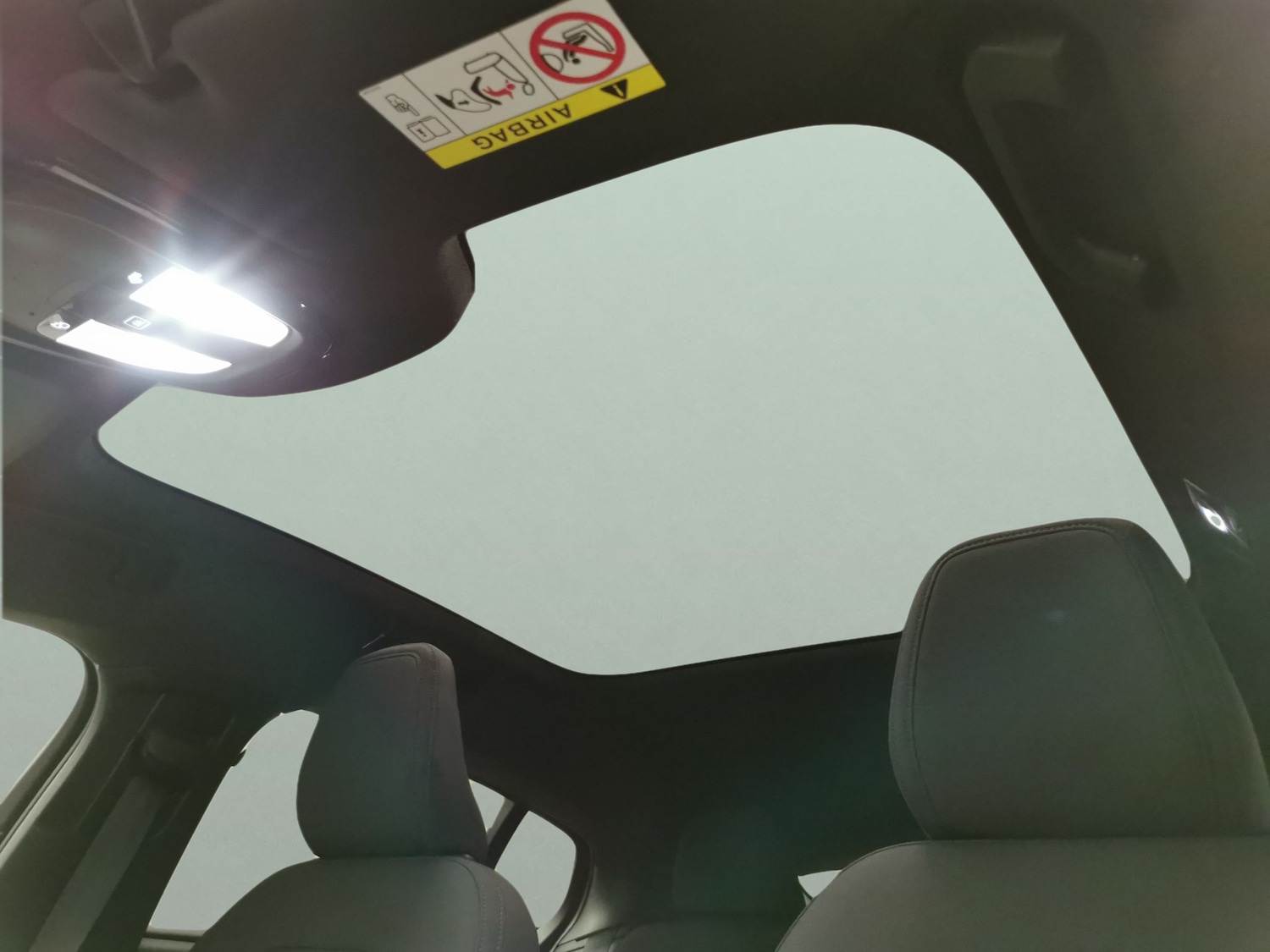 Used Volvo C40 2022 for sale - 77241308: Photo 5