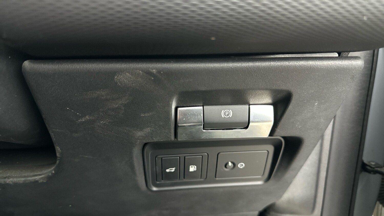 Used Land Rover Discovery Sport 2022 for sale - 77485139: Photo 32