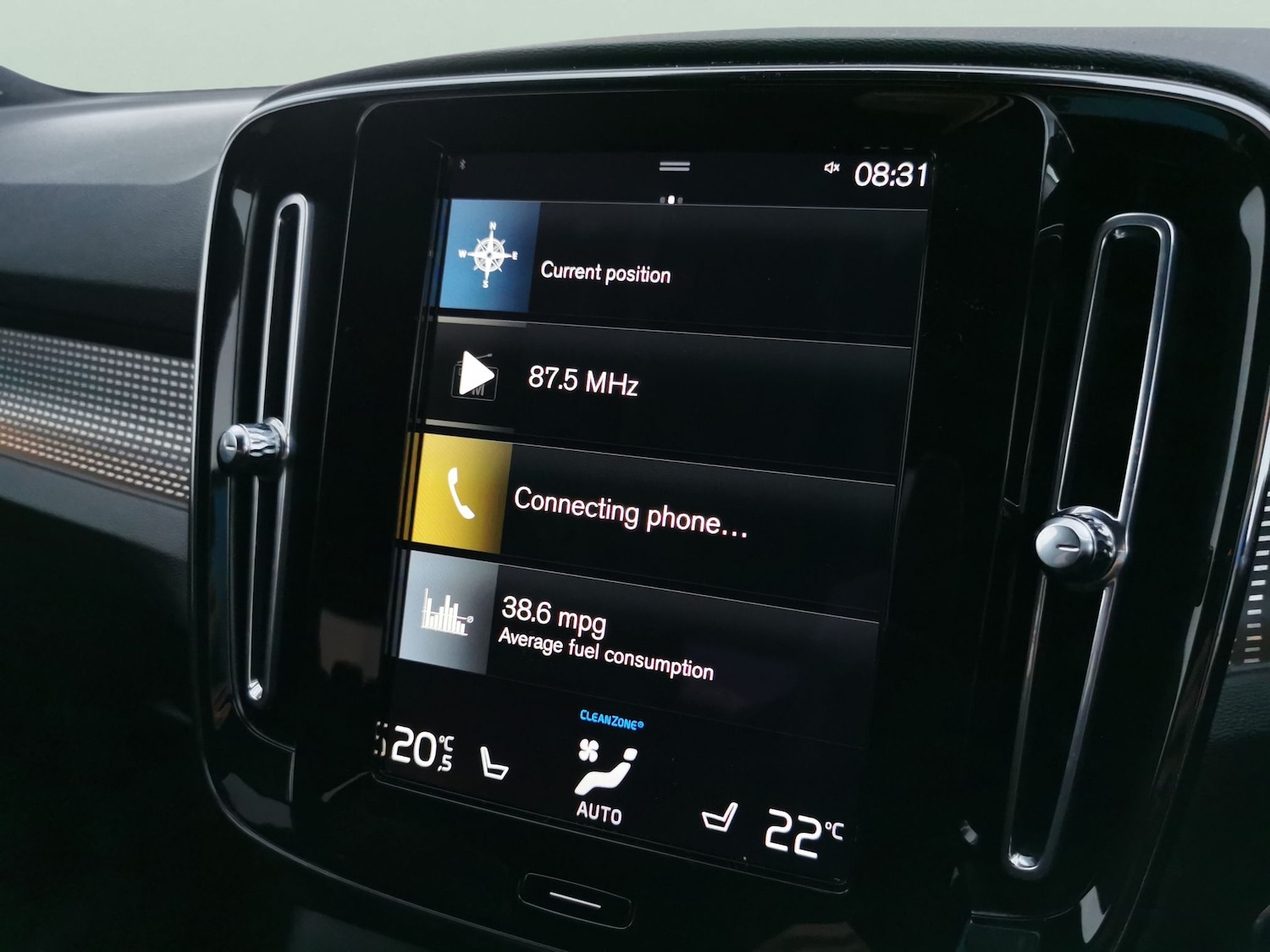 Used Volvo XC40 2021 for sale - 77639927: Photo 16