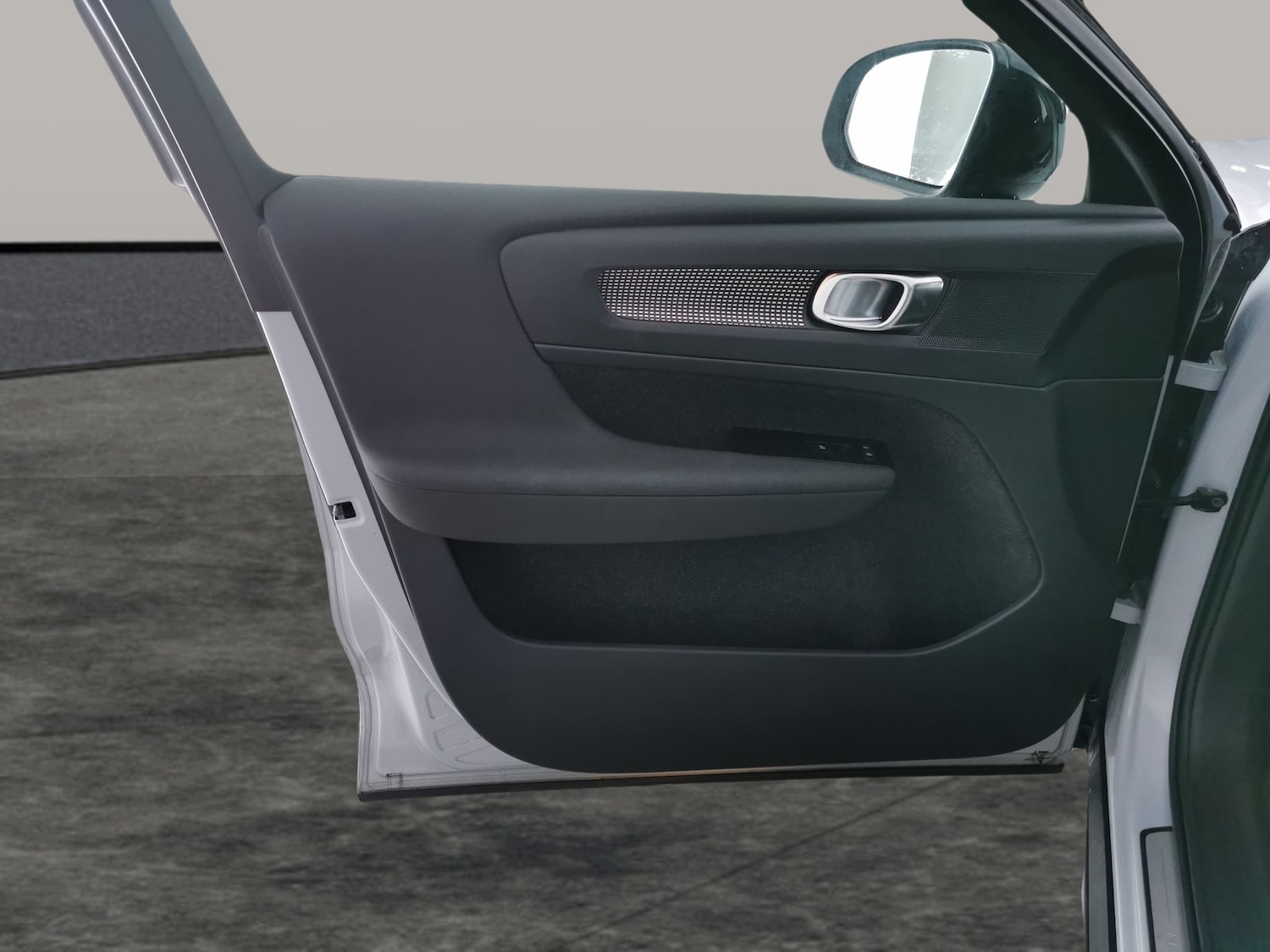 Used Volvo XC40 2021 for sale - 77639927: Photo 26