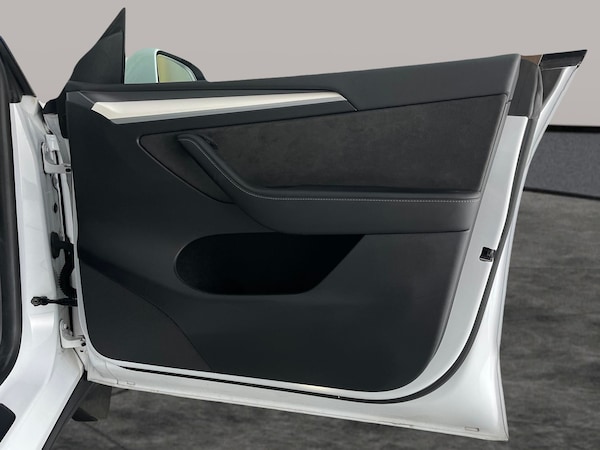 Used Tesla Model Y 2022 for sale - 76285987: Photo 49