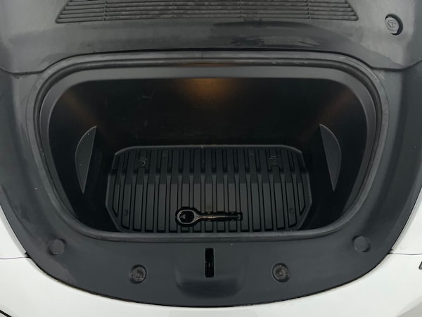 Used Tesla Model Y 2022 for sale - 76285987: Photo 53
