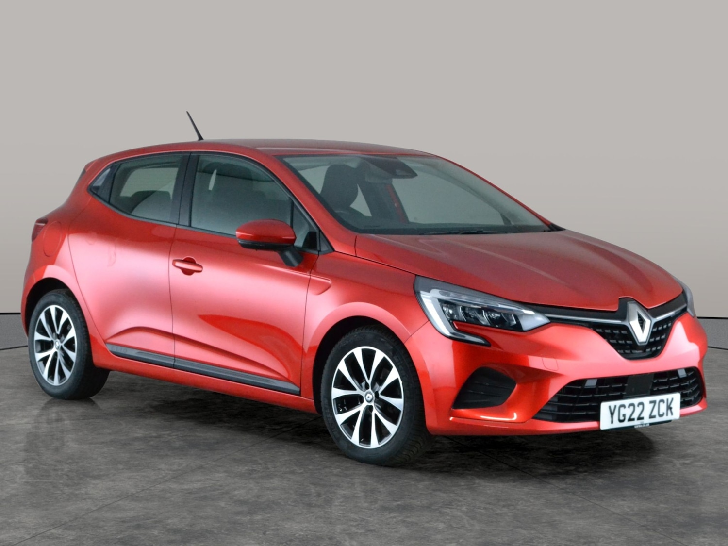 Used Renault Clio 2022 for sale - 78218556: Photo 8