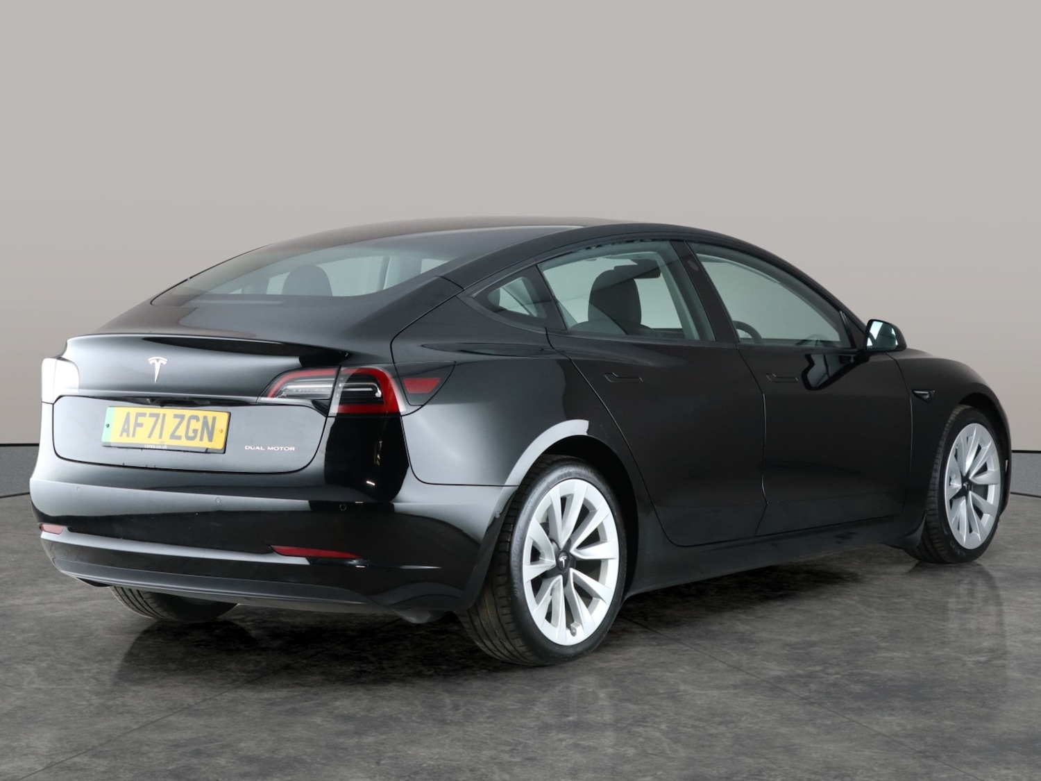 Used Tesla Model 3 2021 for sale - 76719812: Photo 12