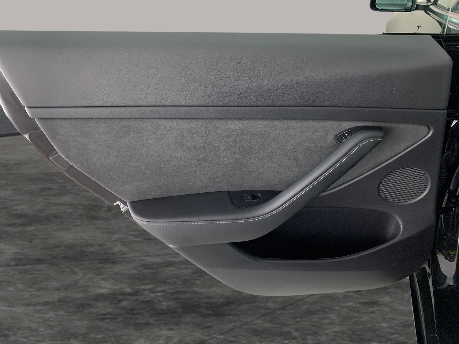 Used Tesla Model 3 2021 for sale - 76719812: Photo 33