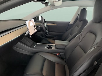 Used Tesla Model 3 2021 for sale - 76719812: Photo