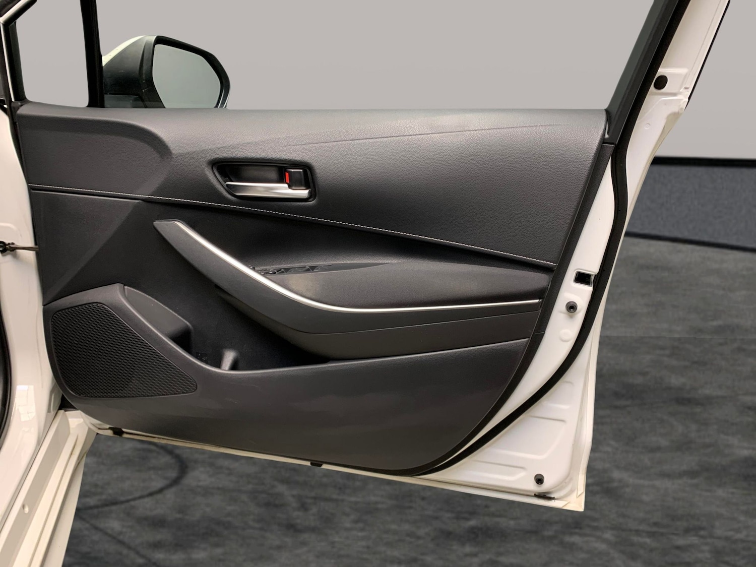 Used Toyota Corolla 2019 for sale - 77034122: Photo 28