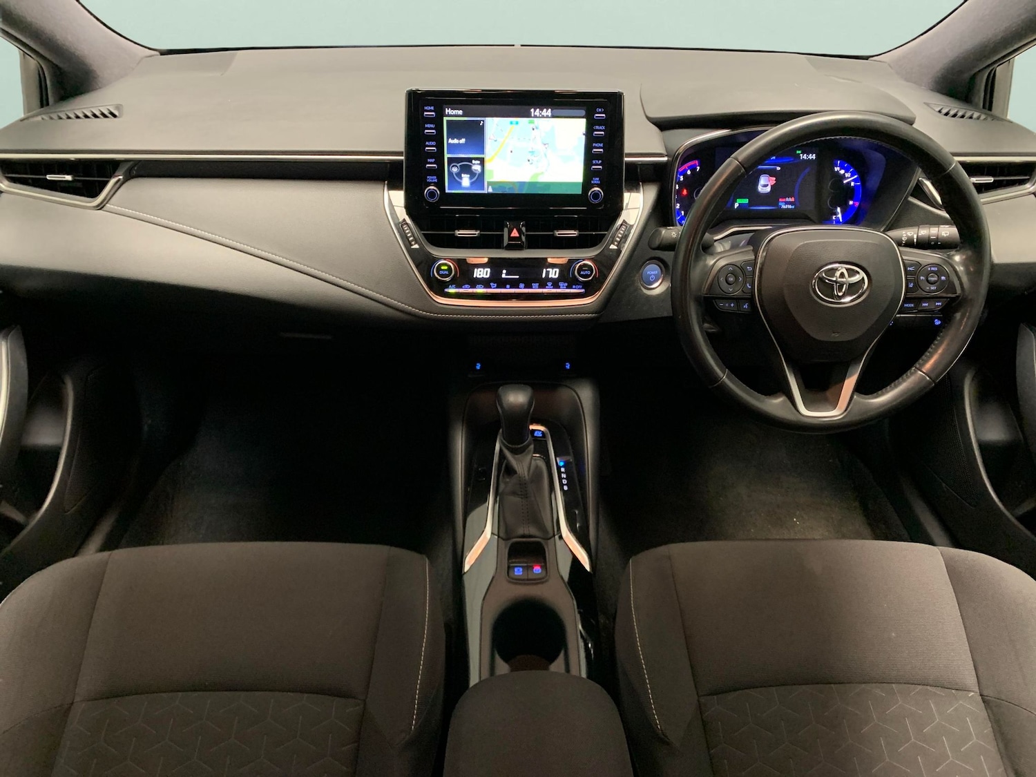 Used Toyota Corolla 2019 for sale - 77034122: Photo 8