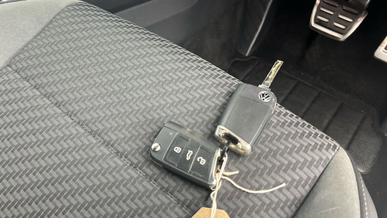 Used Volkswagen T-Roc 2021 for sale - 77100645: Photo 22