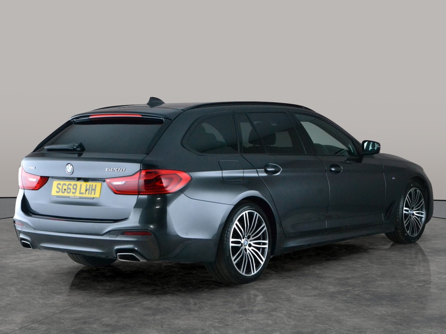 Used BMW 5 Series 2019 for sale - 78149401: Photo 12