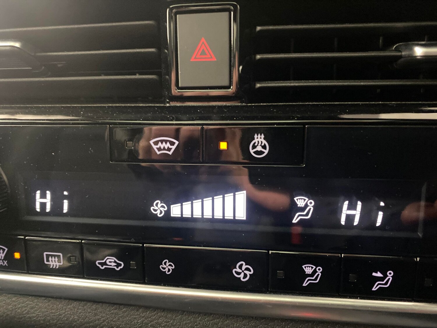 Used Nissan Qashqai for sale - 77526541: Photo 22