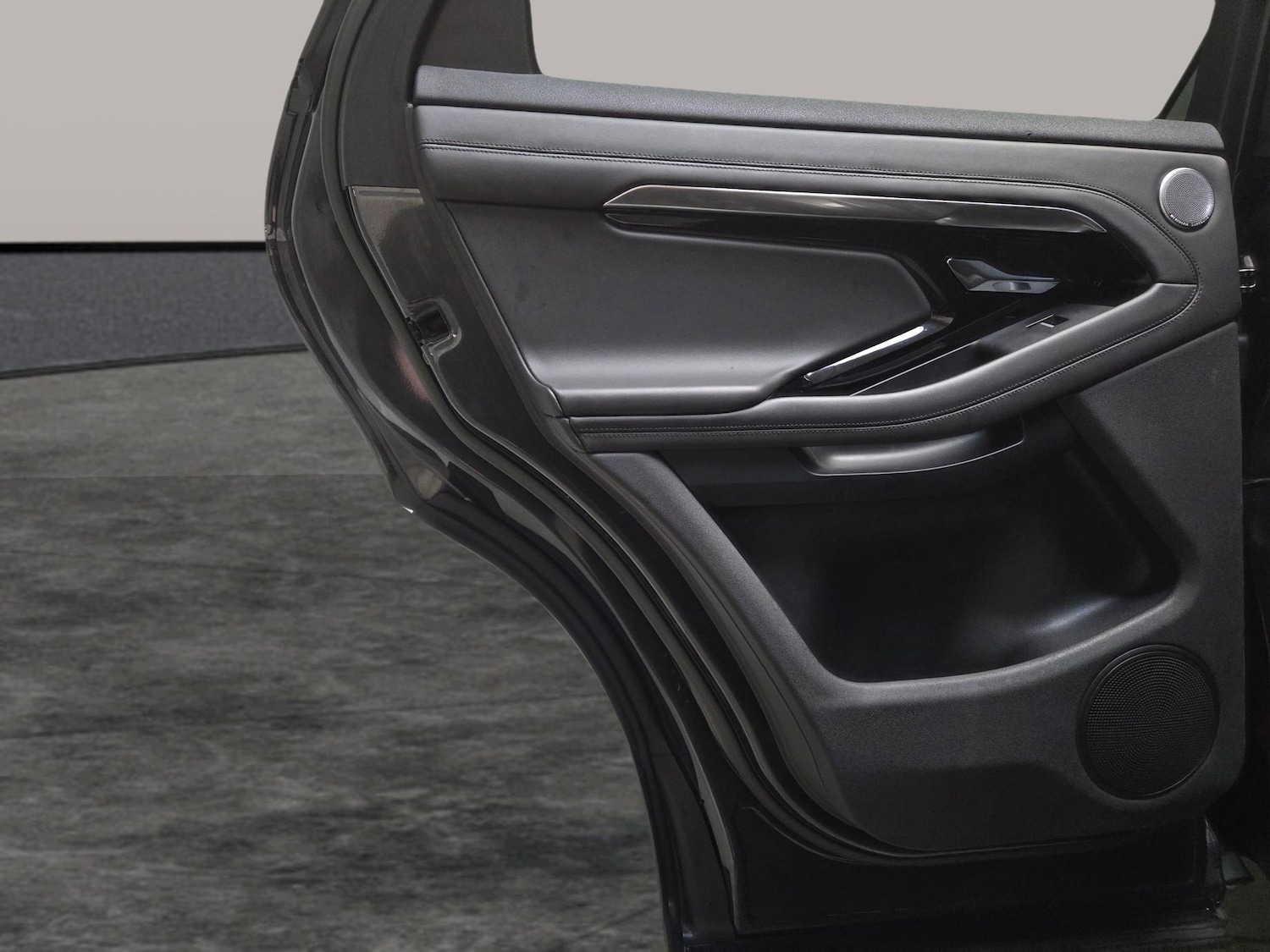 Used Land Rover Range Rover Evoque 2022 for sale - 77631085: Photo 31