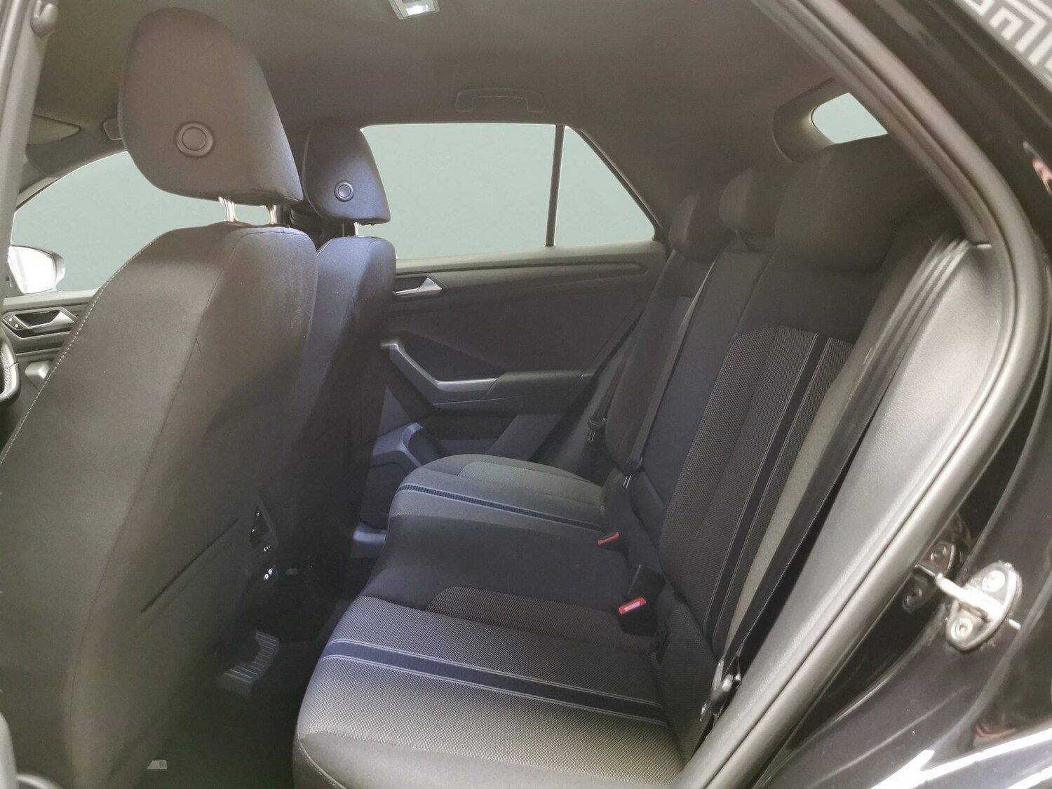 Used Volkswagen T-Roc 2022 for sale - 78197802: Photo 22