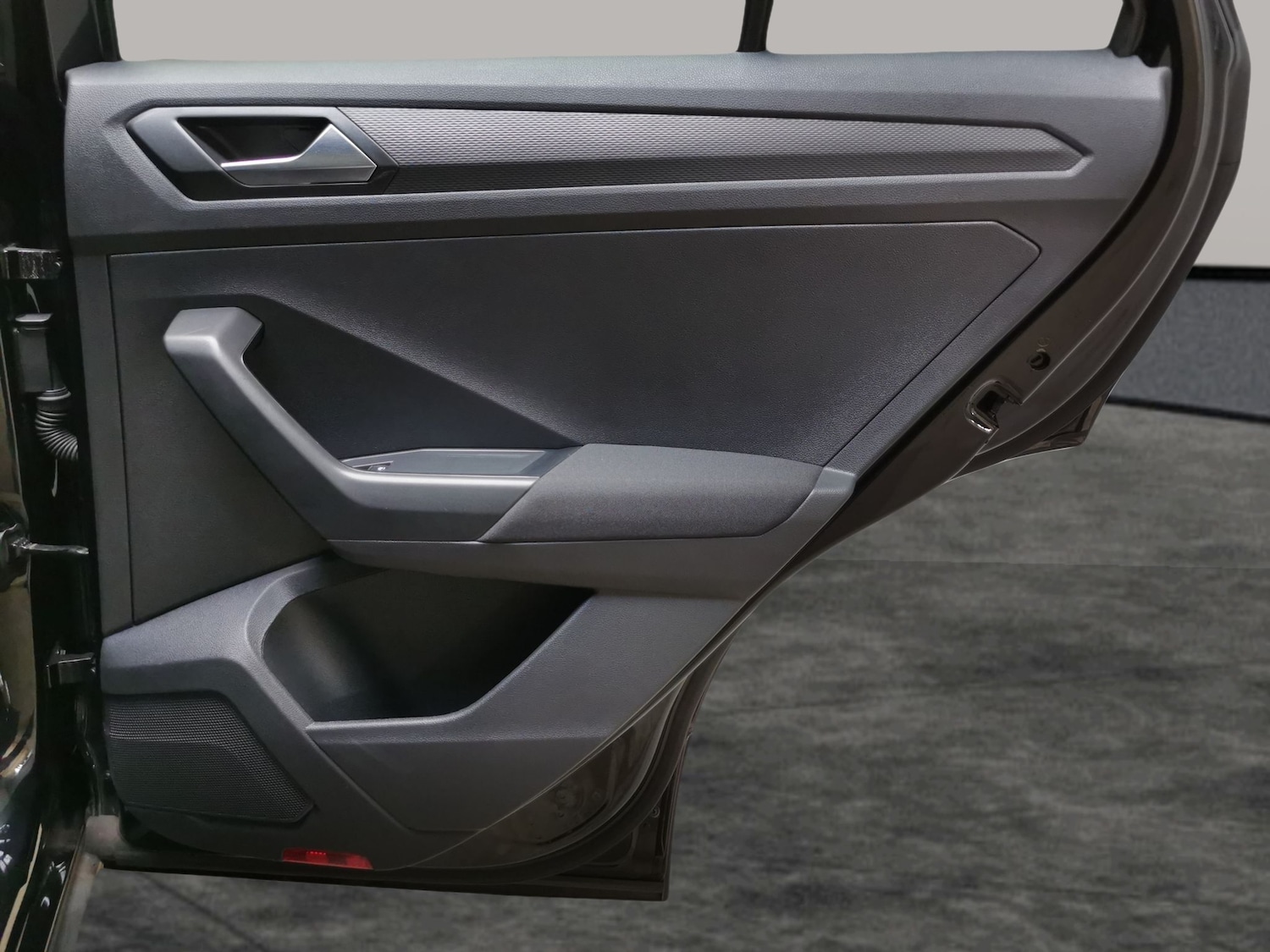 Used Volkswagen T-Roc 2022 for sale - 78197802: Photo 25