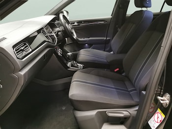 Used Volkswagen T-Roc 2022 for sale - 78197802: Photo