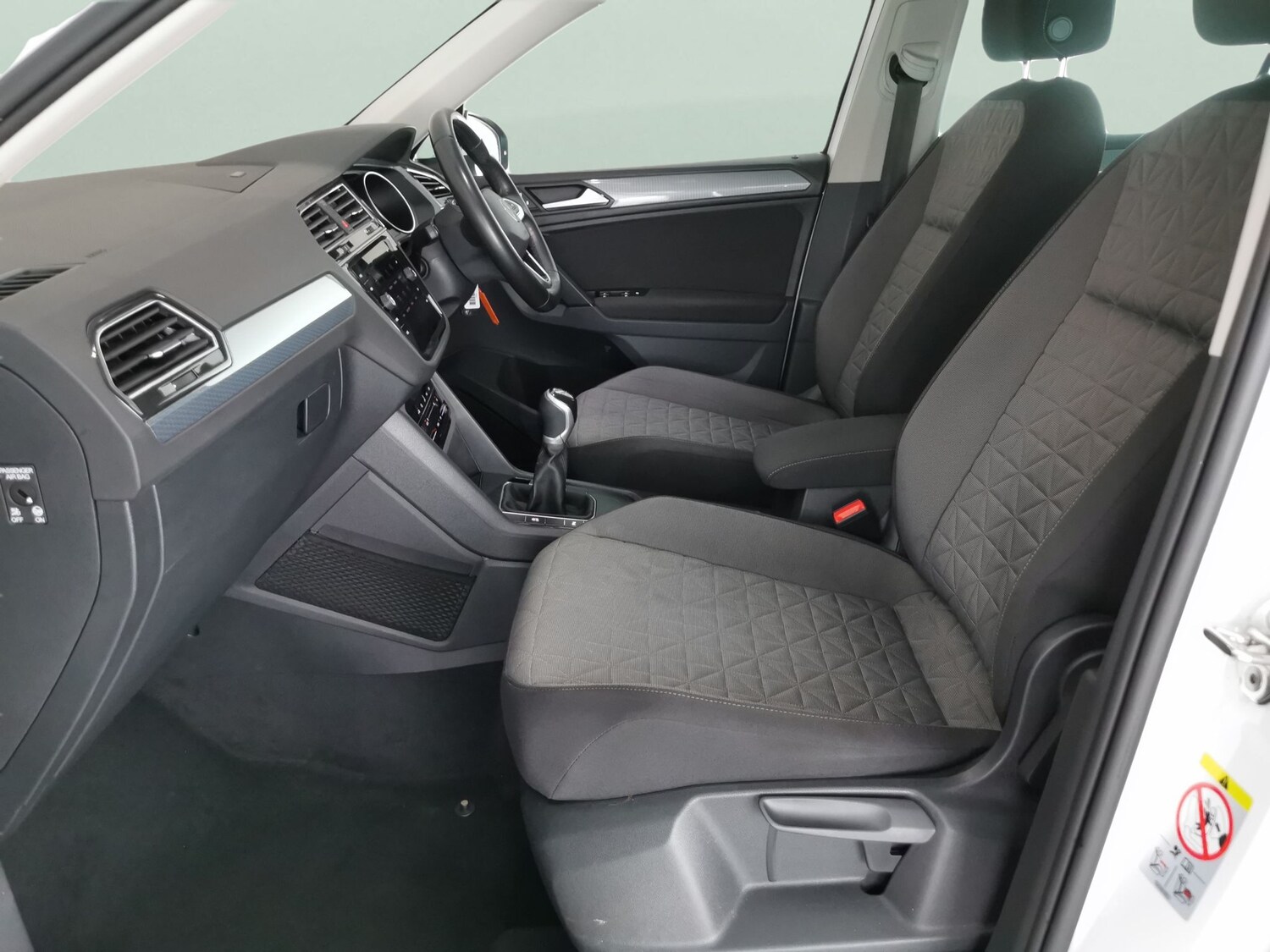 Used Volkswagen Tiguan for sale - 77485181: Photo 4