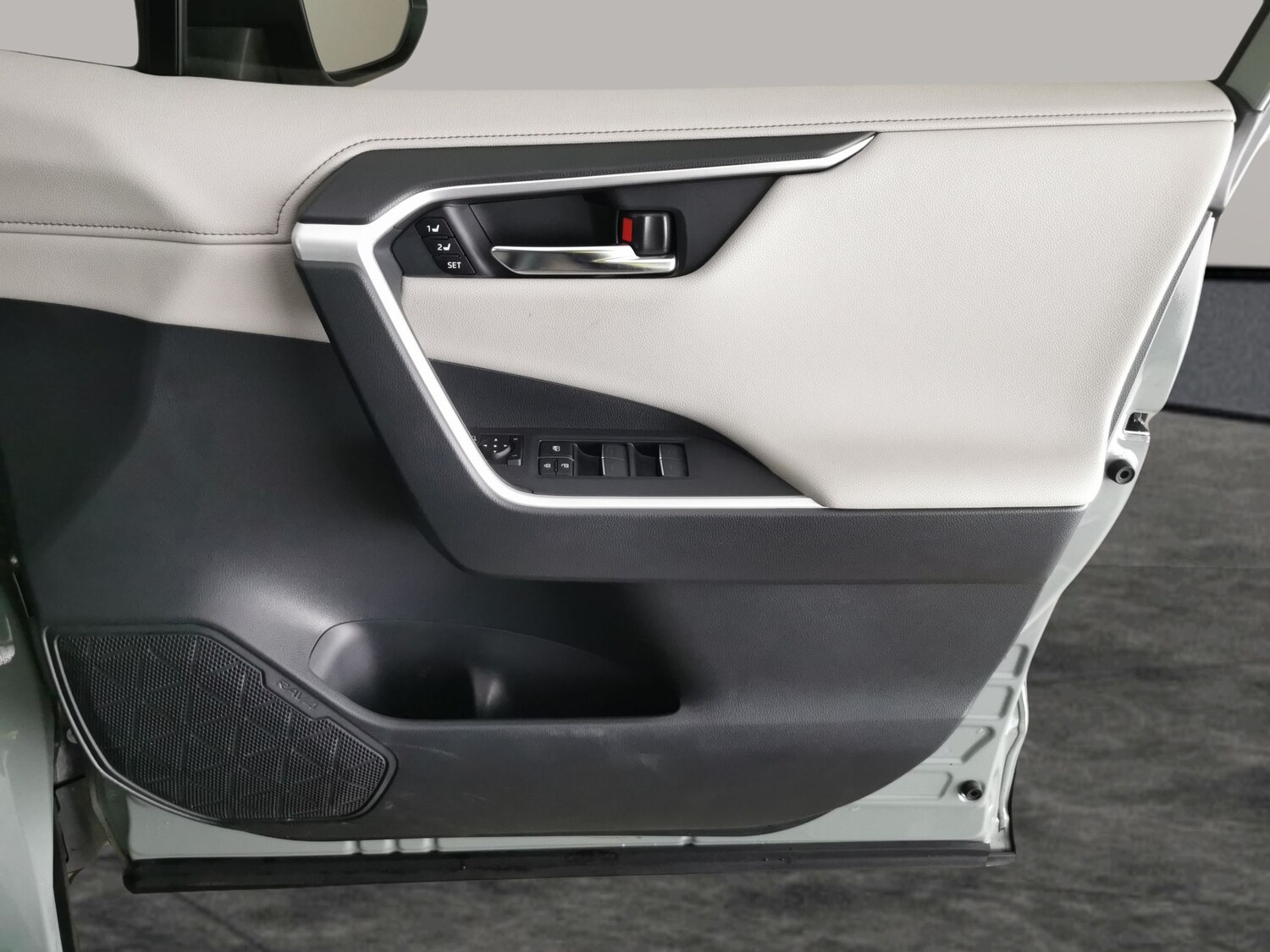 Used Toyota RAV4 2022 for sale - 77420750: Photo 35