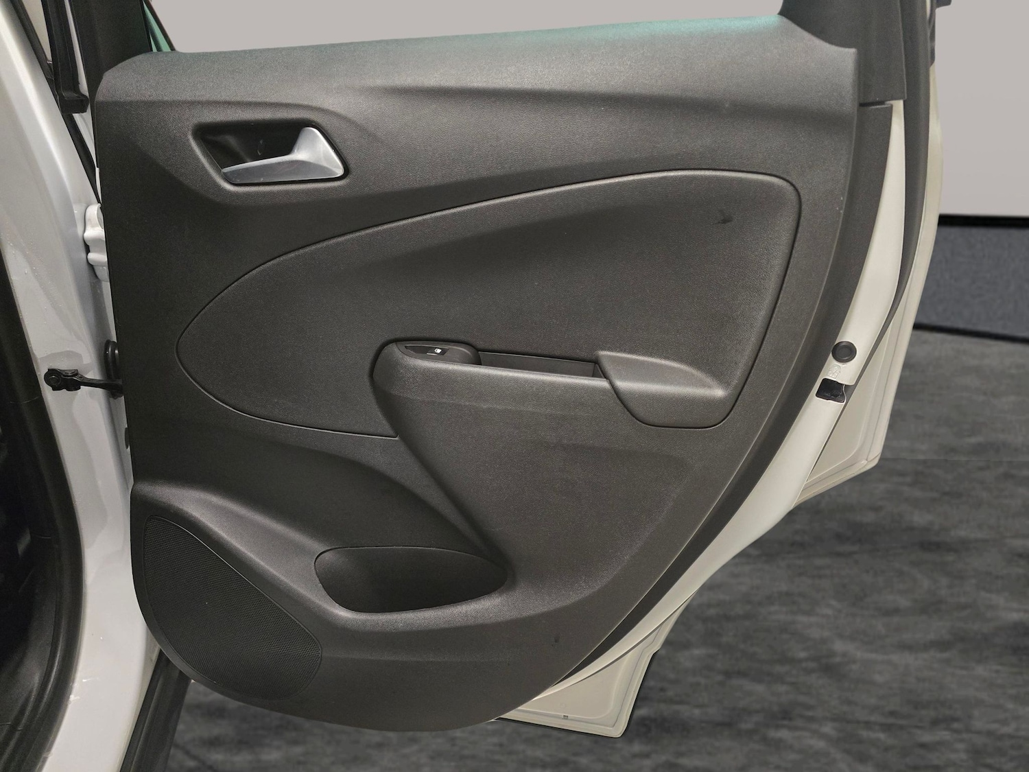 Used Vauxhall Crossland 2023 for sale - 77316566: Photo 27