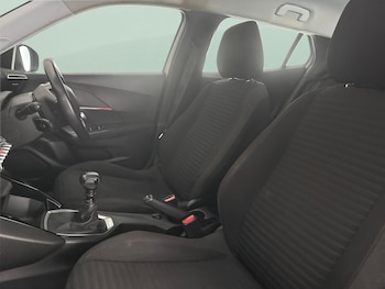 Used Peugeot 2008 2022 for sale - 79369776: Photo