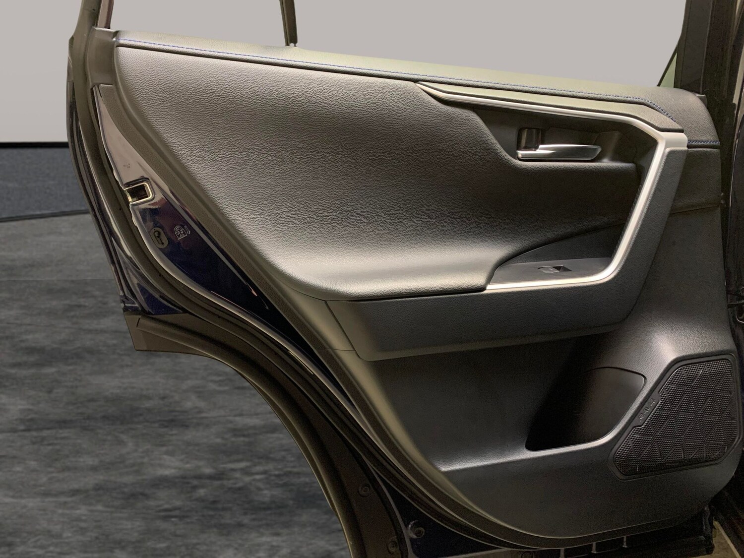 Used Toyota RAV4 for sale - 77740368: Photo 24