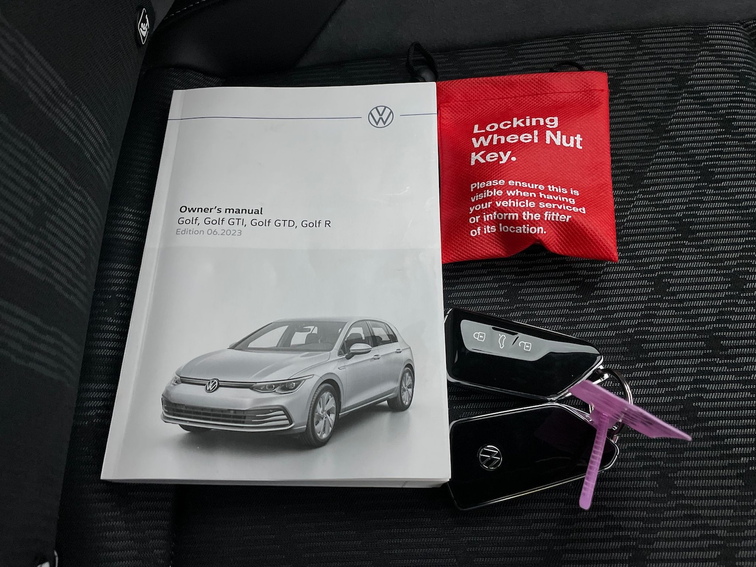 Used Volkswagen Golf 2024 for sale - 76980571: Photo 36