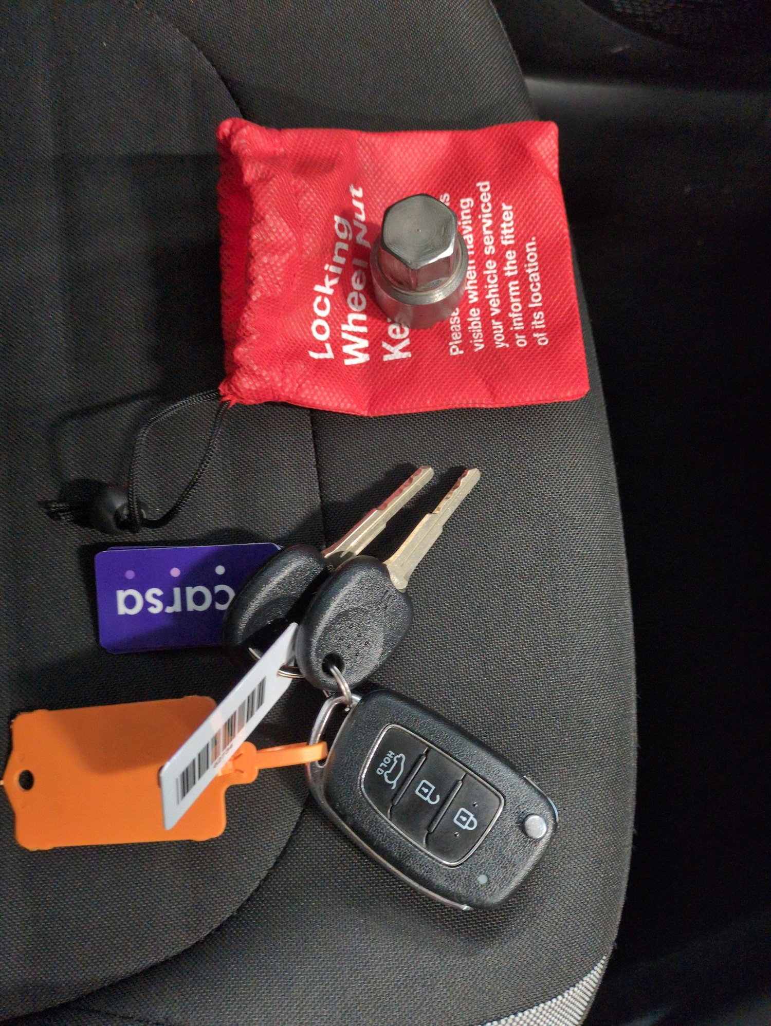 Used Hyundai i10 2022 for sale - 77698637: Photo 27