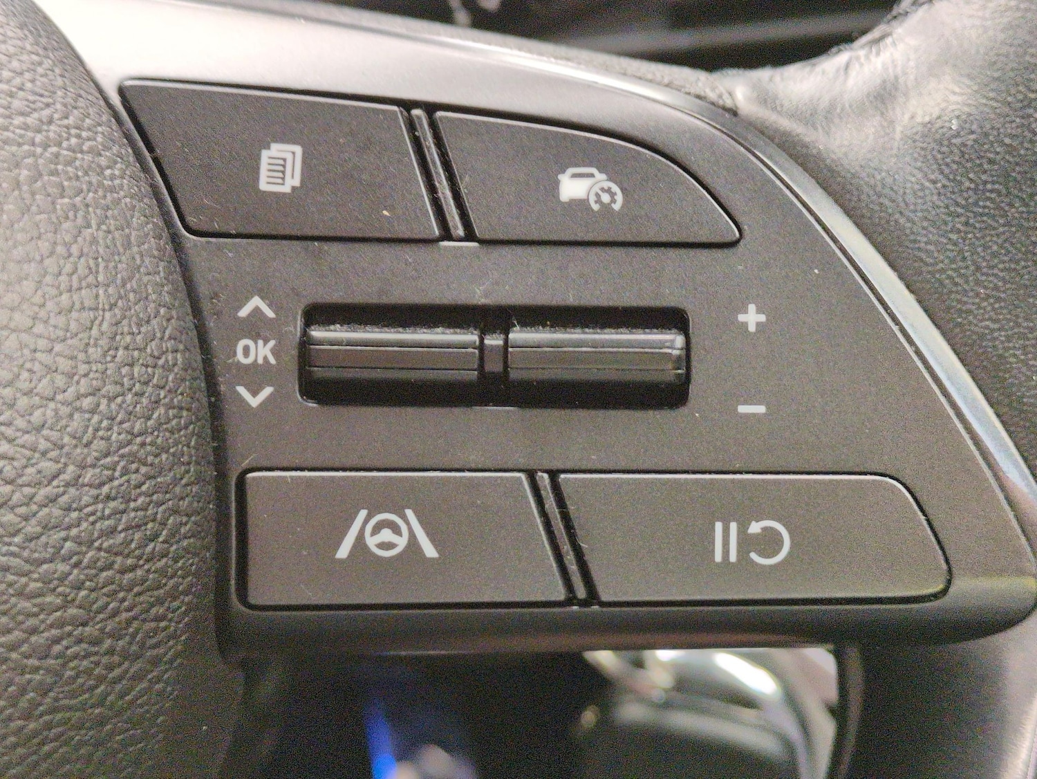 Used Hyundai BAYON 2022 for sale - 76403089: Photo 26