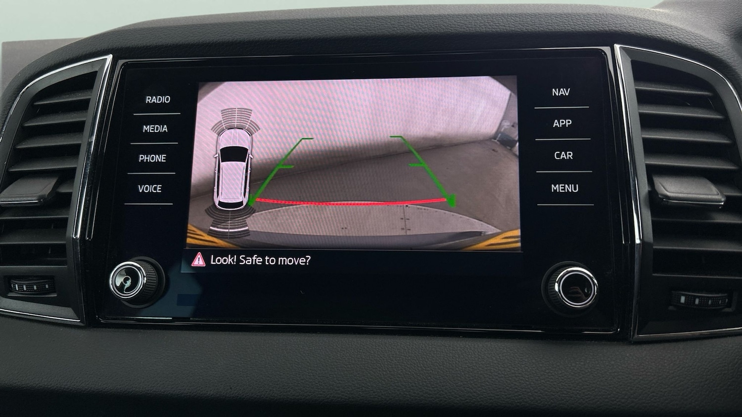 Used Skoda Karoq 2019 for sale - 76542641: Photo 26