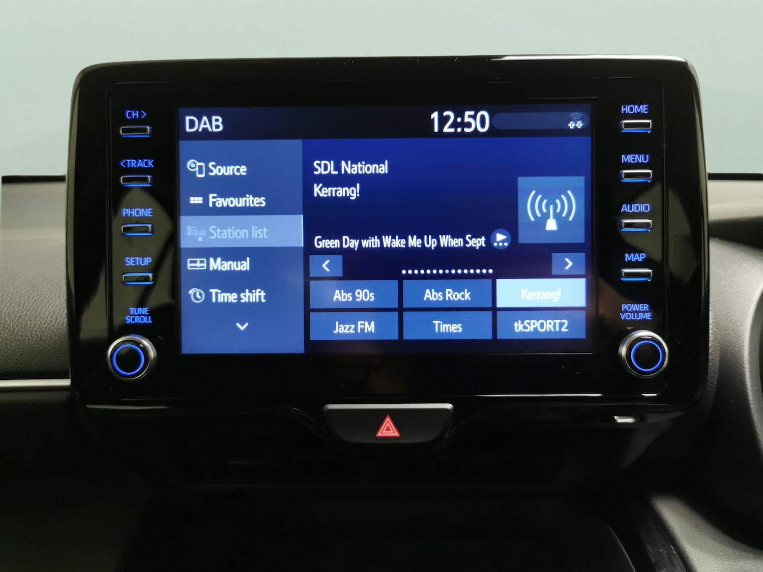 Used Toyota Yaris Cross 2023 for sale - 77316560: Photo 6