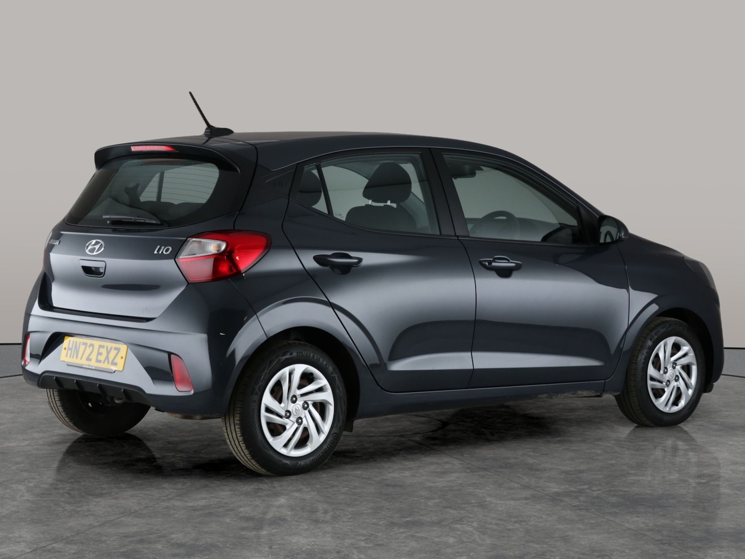 Used Hyundai i10 2022 for sale - 76169941: Photo 11