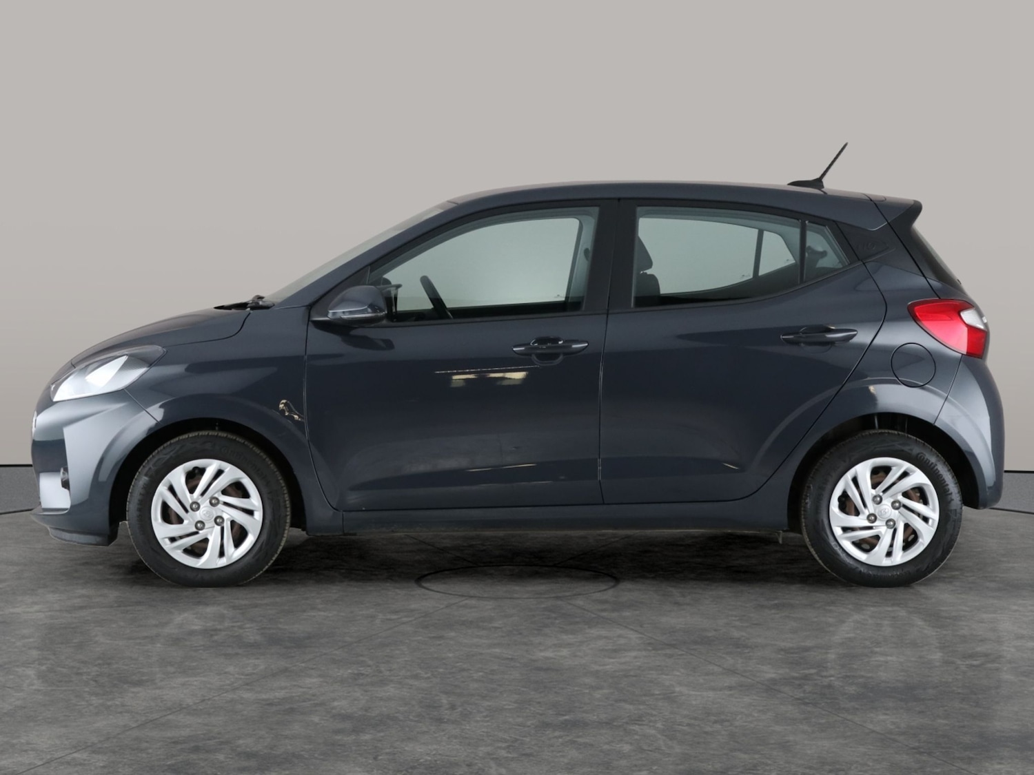 Used Hyundai i10 2022 for sale - 76169941: Photo 15