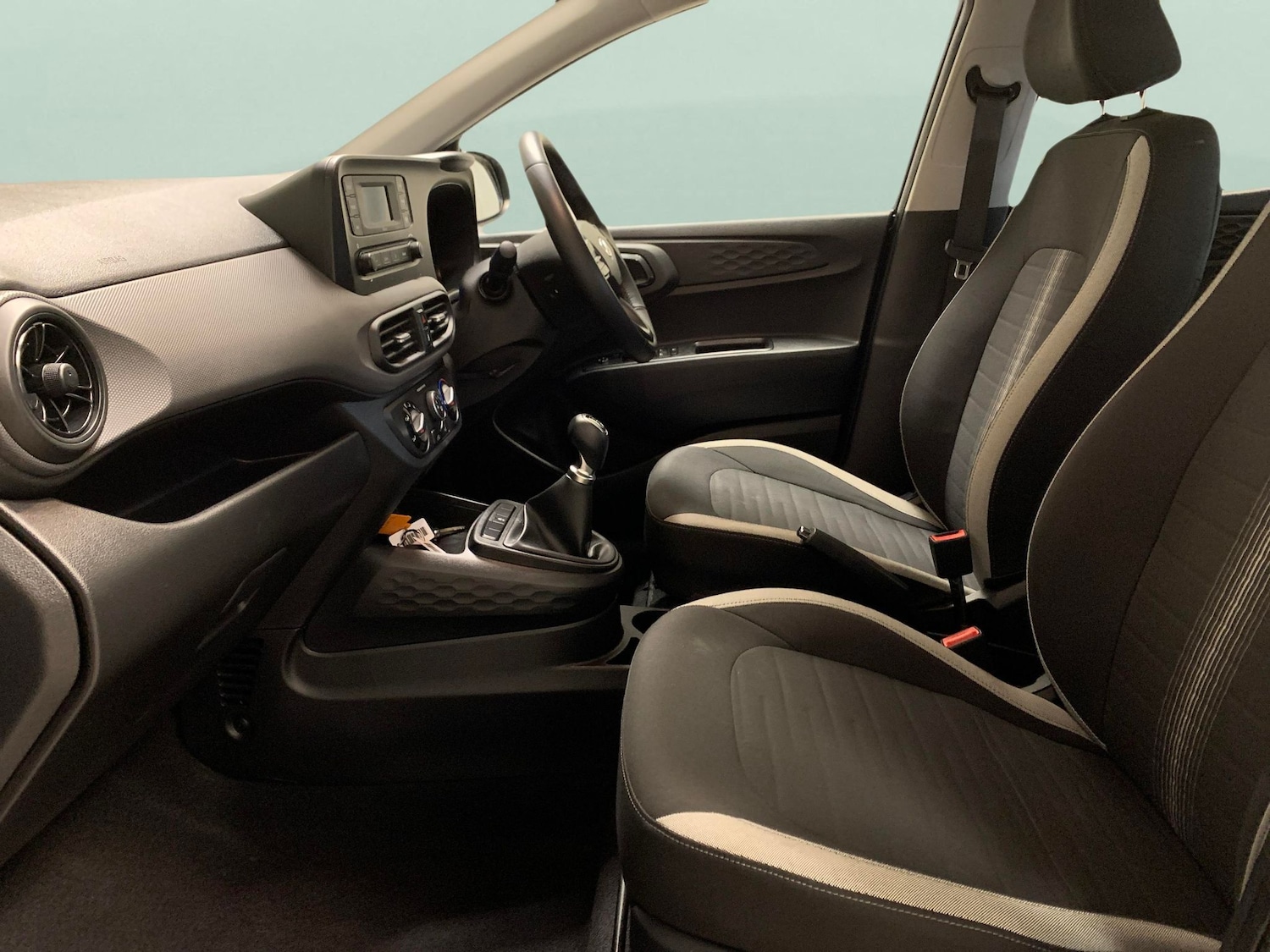 Used Hyundai i10 2022 for sale - 76169941: Photo 5