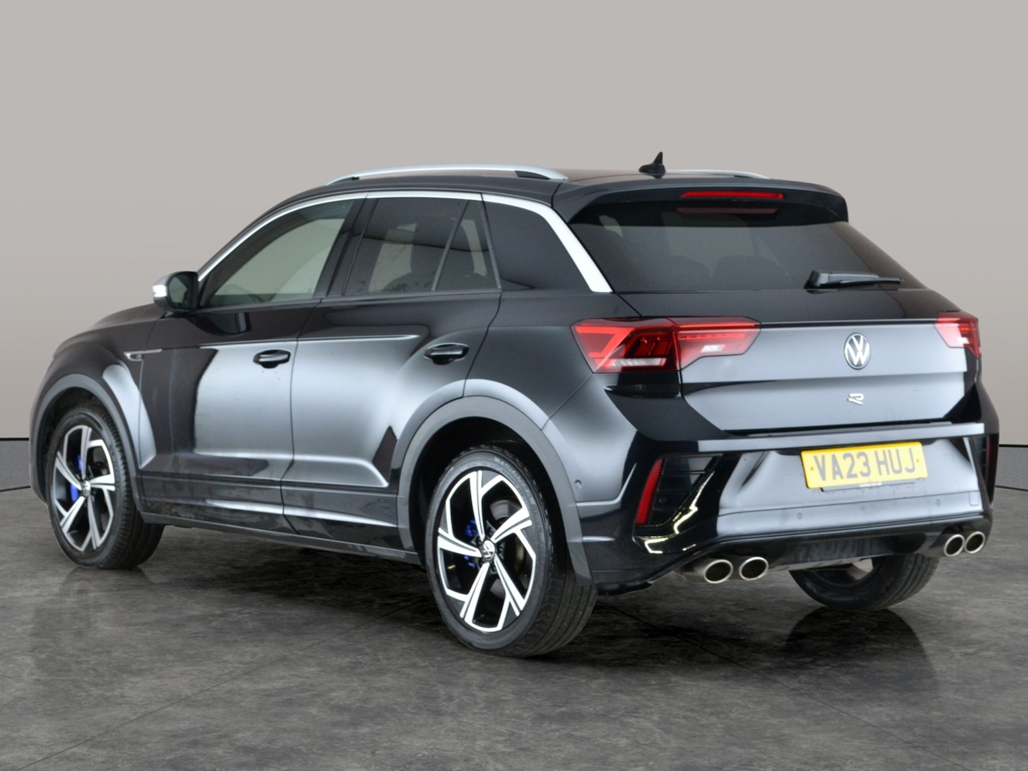 Used Volkswagen T-Roc 2023 for sale - 77446794: Photo 11