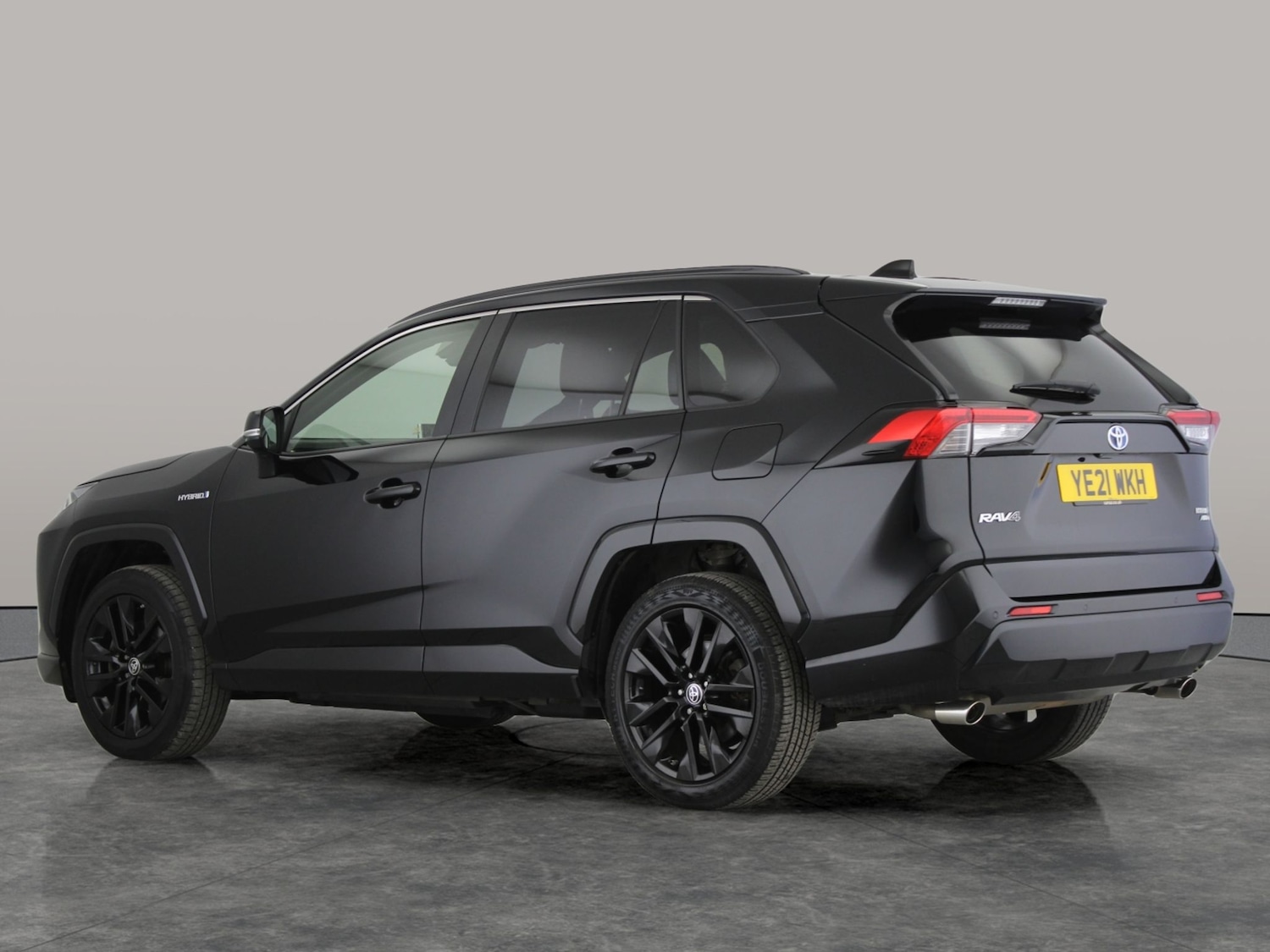Used Toyota RAV4 2021 for sale - 76017828: Photo 10