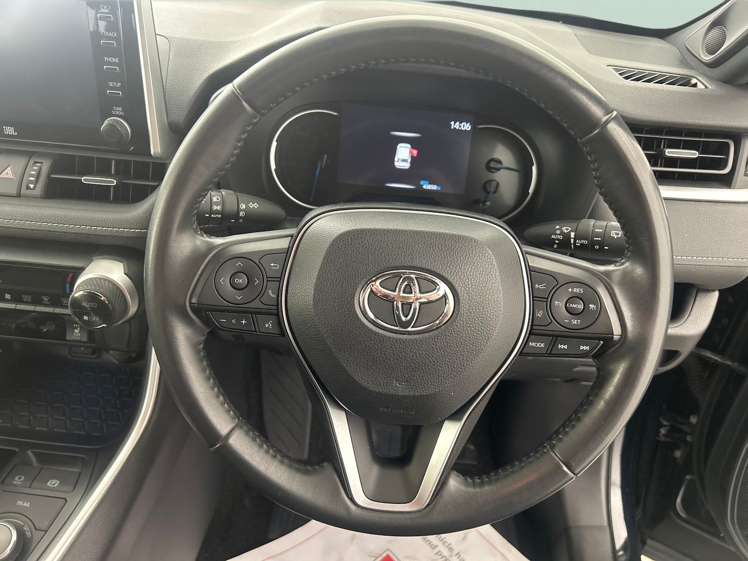 Used Toyota RAV4 2021 for sale - 76017828: Photo 31