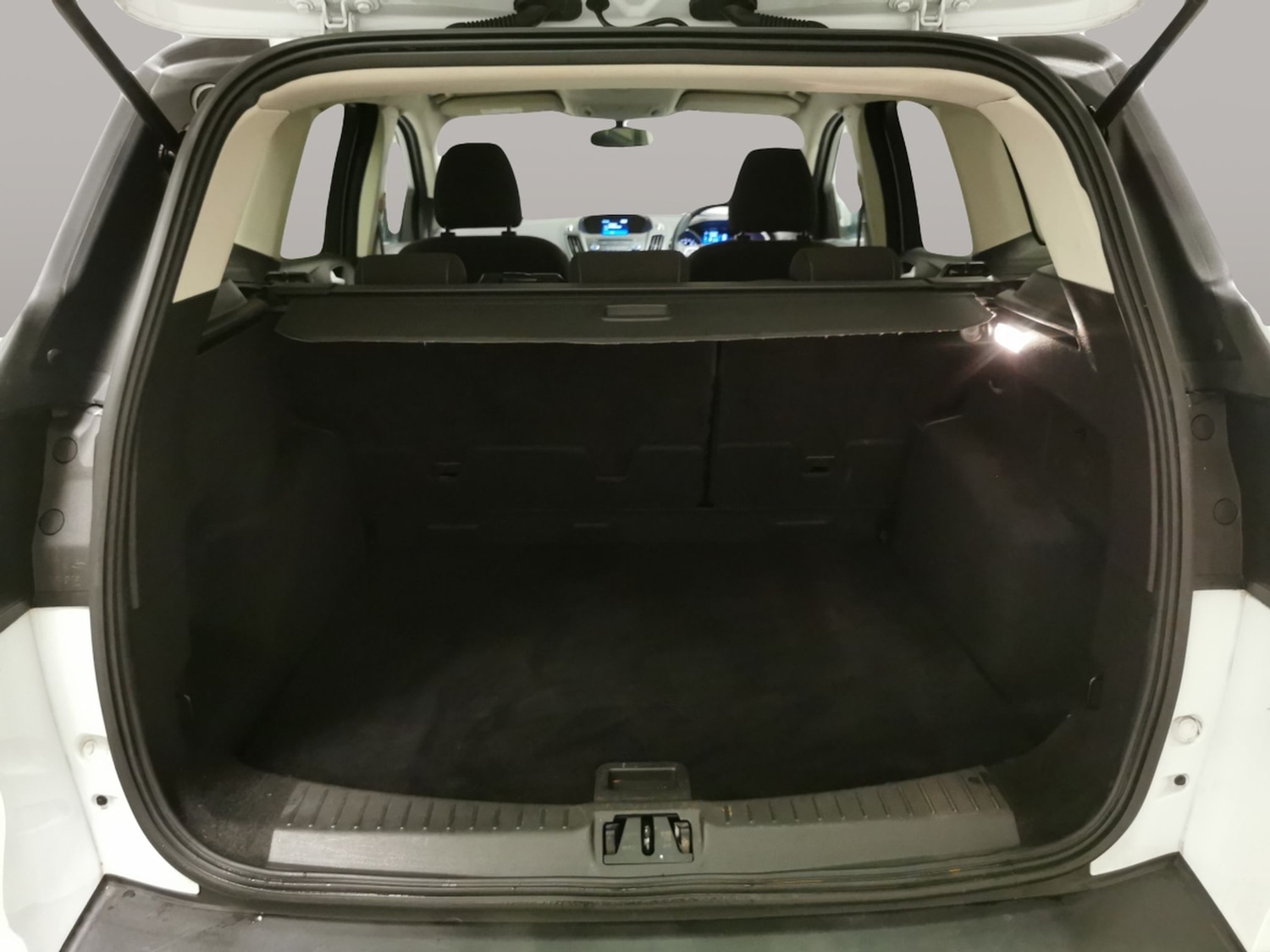 Used Ford Kuga 2018 for sale - 77462226: Photo 28