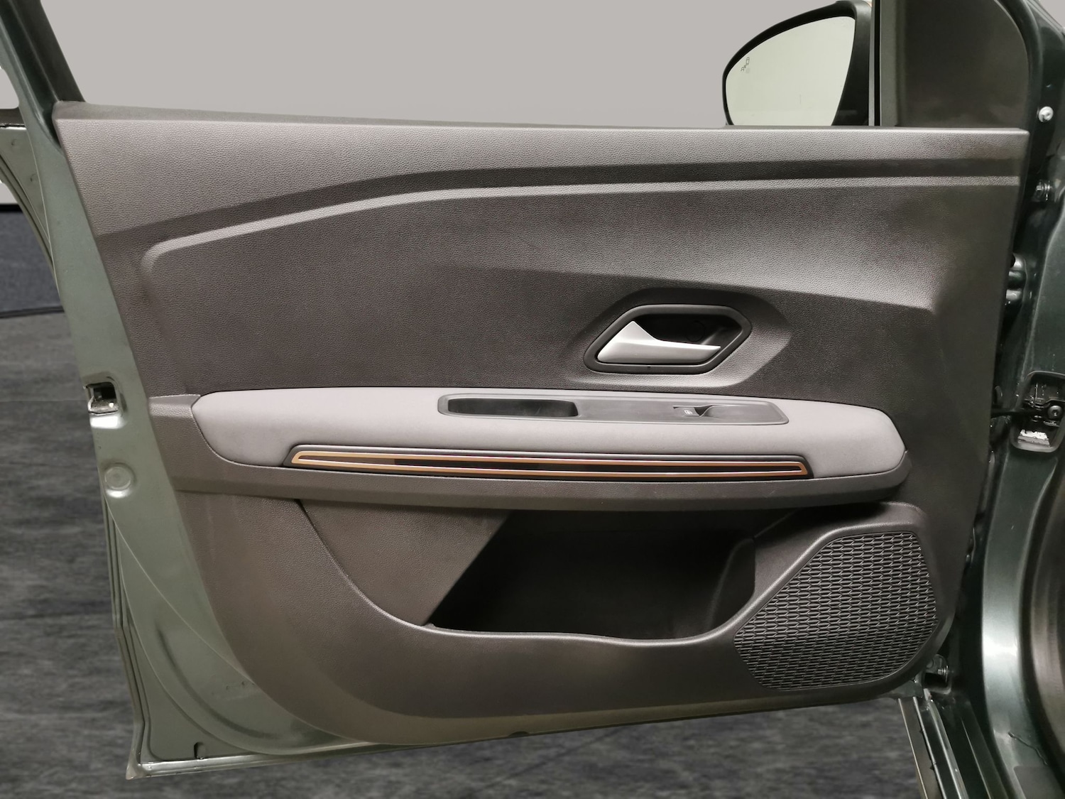 Used Dacia Sandero Stepway 2024 for sale - 76853681: Photo 25