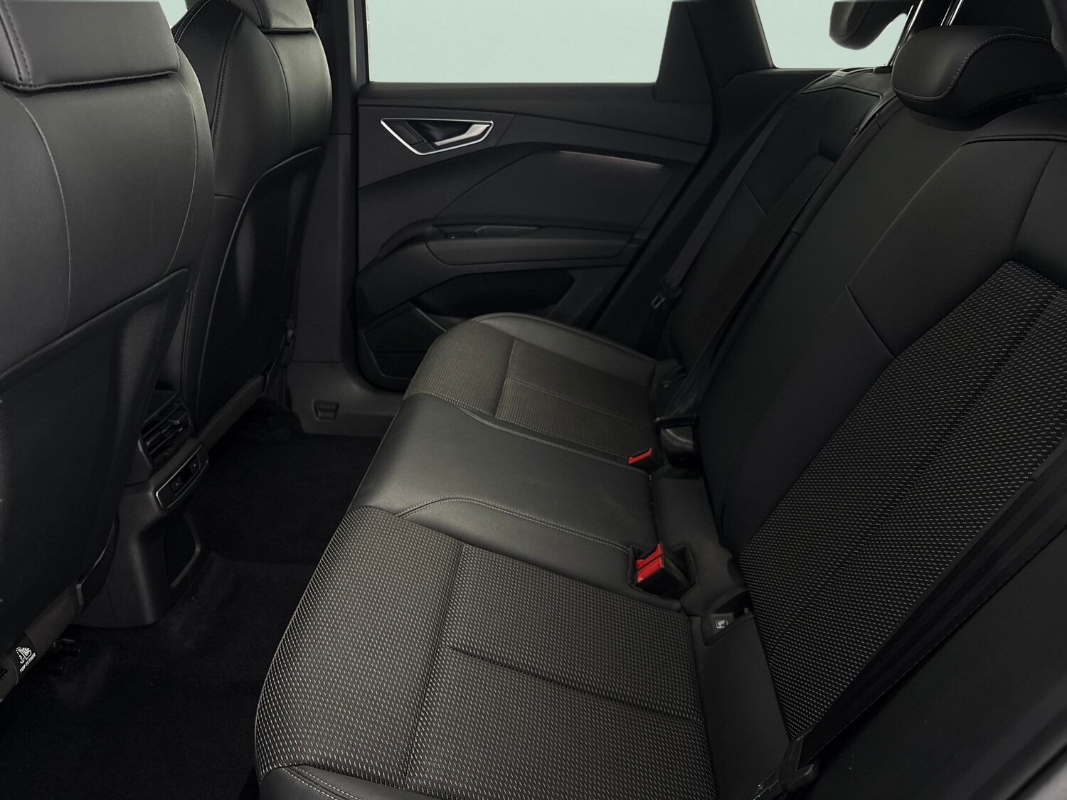 Used Audi Q4 e-tron 2021 for sale - 77505499: Photo 30