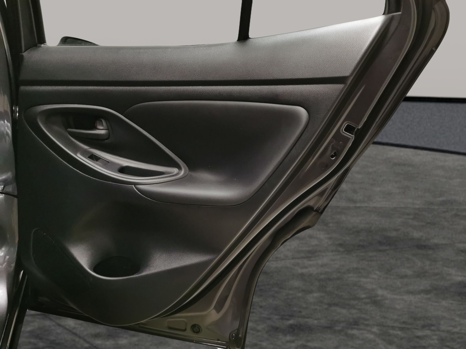 Used Toyota Yaris Cross 2023 for sale - 77095540: Photo 25