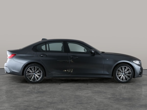 Used BMW 3 Series 2021 for sale - 76248940: Photo 12