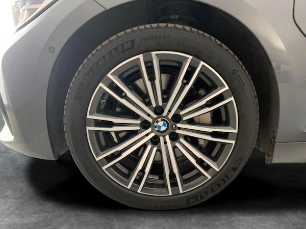 Used BMW 3 Series 2021 for sale - 76248940: Photo 32