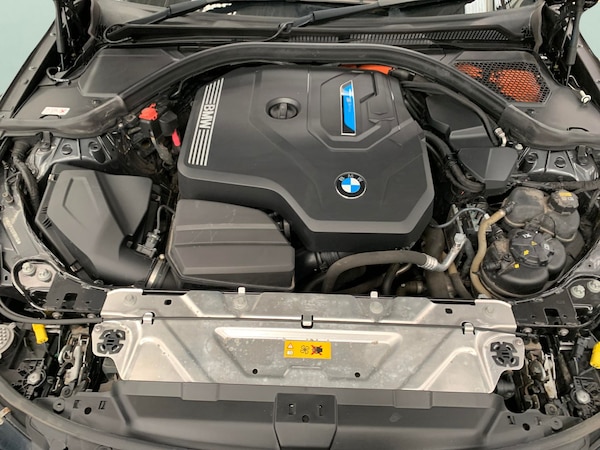 Used BMW 3 Series 2021 for sale - 76248940: Photo 42
