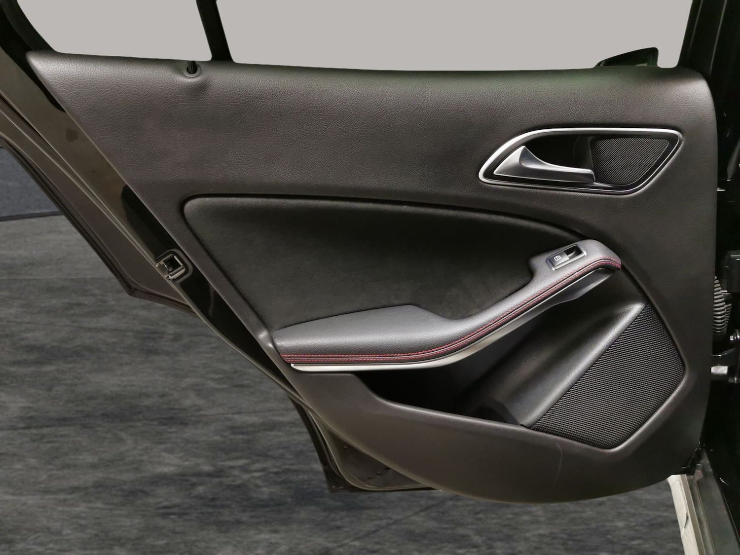 Used Mercedes-Benz GLA 2019 for sale - 76413087: Photo 33