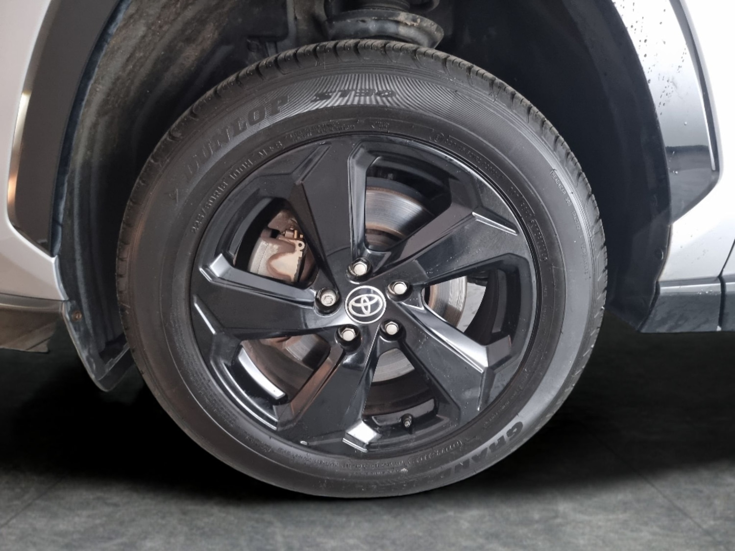 Used Toyota RAV4 2020 for sale - 77025745: Photo 25