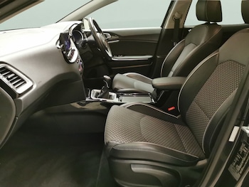 Used Kia XCeed undefined for sale - 76919527: Photo