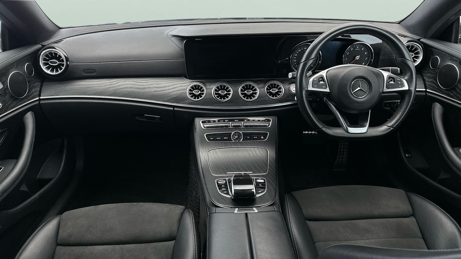 Used Mercedes-Benz E Class 2018 for sale - 77060887: Photo 14