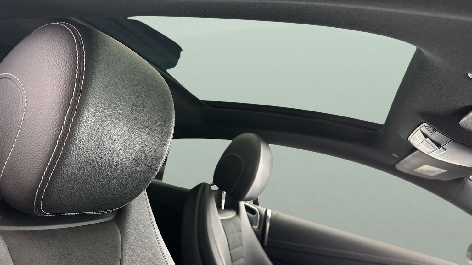 Used Mercedes-Benz E Class 2018 for sale - 77060887: Photo 28